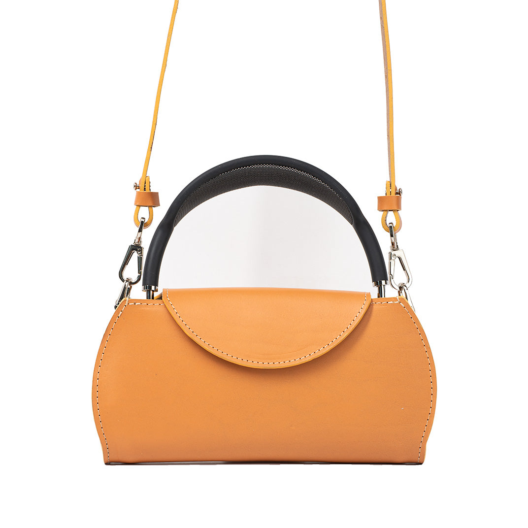 Leather Case for AirPods Max (Light Orange - top-grain)-0